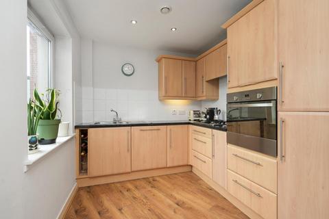 2 bedroom flat for sale, 32/3 Coburg Street, Edinburgh EH6