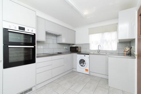 2 bedroom flat for sale, Devonshire Gardens, James Court, CT9