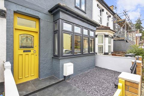 5 bedroom house for sale, Canterbury Road, Leyton, E10