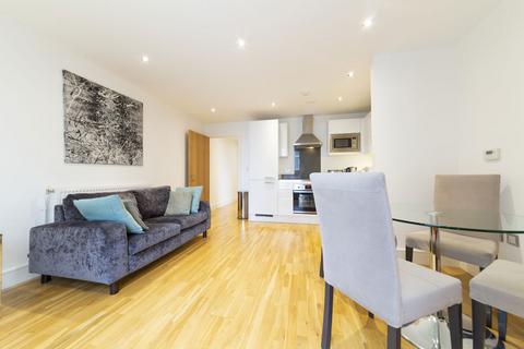 2 bedroom flat to rent, Empire Reach, London SE10