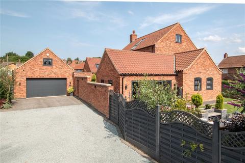 5 bedroom detached house for sale, Traingate, Kirton-In-Lindsey, Gainsborough, Lincolnshire, DN21