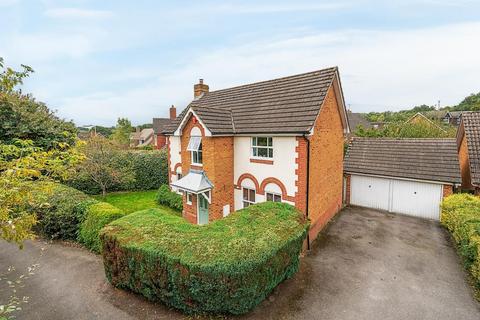 4 bedroom detached house for sale, Fleet,  Hampshire,  GU52