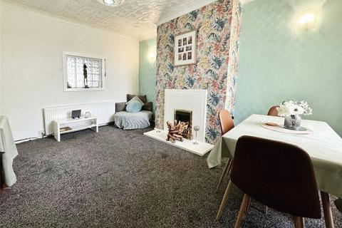298 Blackburn Road, Darwen, BB3 0AA