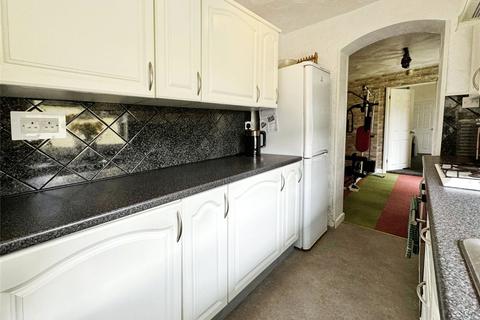 298 Blackburn Road, Darwen, BB3 0AA