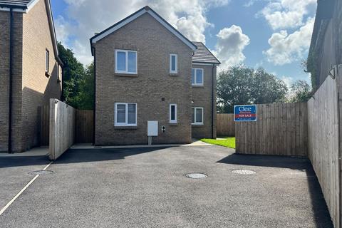 4 bedroom detached house for sale, Llys Nant Glas, Cross Hands, Llanelli.