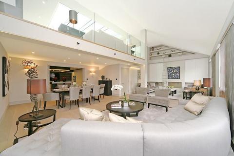 4 bedroom flat to rent, Princes Gate, Knightsbridge, London, SW7