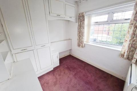 3 bedroom semi-detached house for sale, North Road, Droylsden