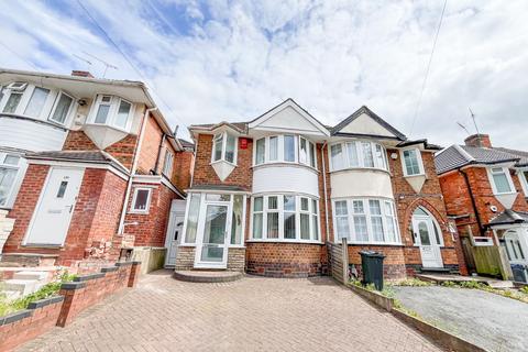 132 Gilbertstone Avenue, Birmingham, B26 1HX