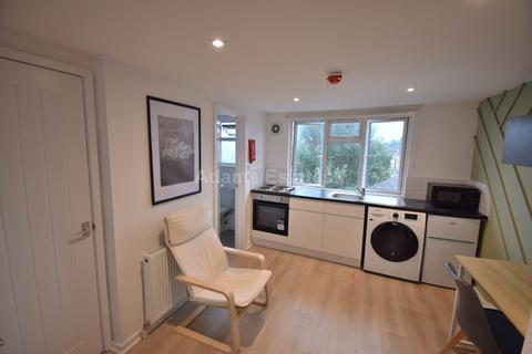 Studio to rent, Studio, Beresford Road, Reading