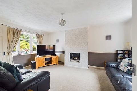 2 Henley Place, Gloucester, GL1 5EF