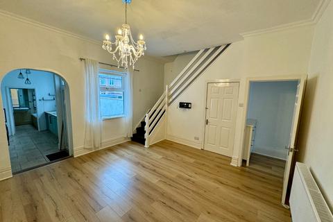 3 bedroom terraced house to rent, Grange Street South, Sunderland SR2