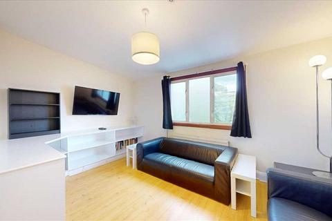 3 bedroom apartment to rent, London NW1