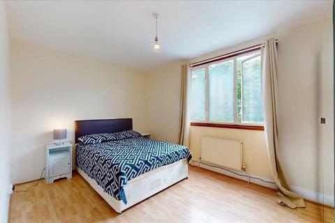 3 bedroom apartment to rent, London NW1