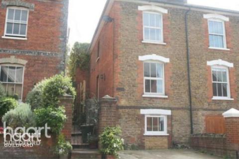 1 bedroom in a house share to rent, Sydenham Road, Guildford