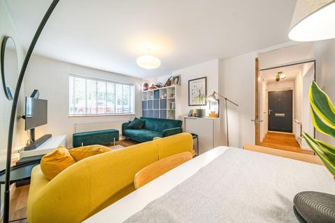 Flat 20, Poplar Court Gap Road, London, SW19 8JN