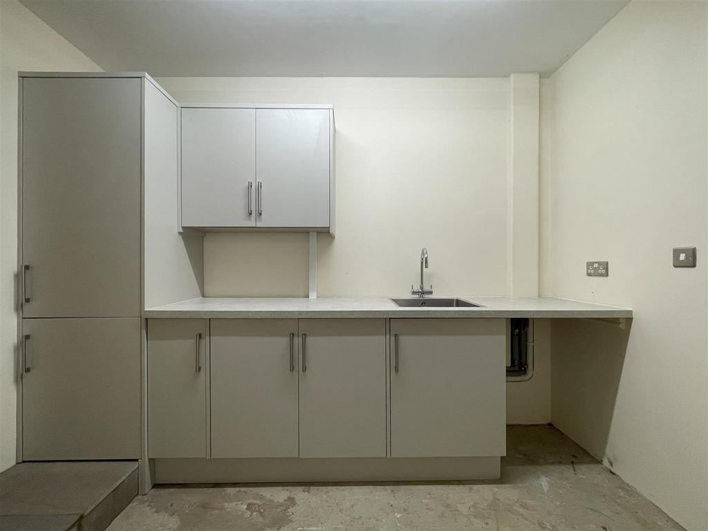 Utility Garage