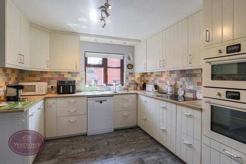 5 bedroom detached house for sale, Wetherby Close, Kimberley, Nottingham, NG16