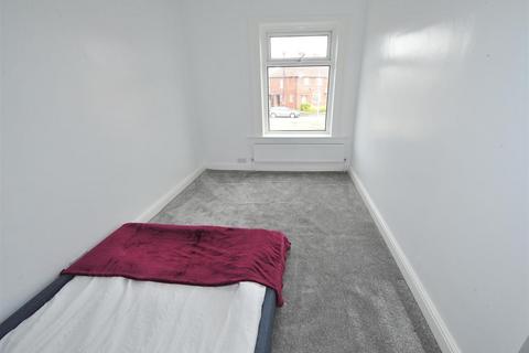 9 Chapel Road, Irlam, Manchester, M44 6EE