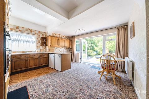 95 Murray Avenue, Bromley, BR1 3DJ