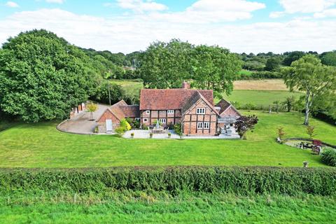 4 bedroom detached house for sale, Benton Green Lane, Berkswell, CV7