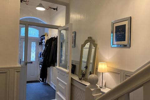 4 bedroom terraced house for sale, Spring Bank West, Hull, HU3 1LB