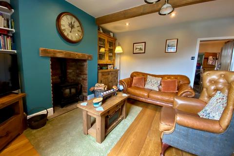 22 Barnsfold Road, Marple, Stockport, SK6 7JB