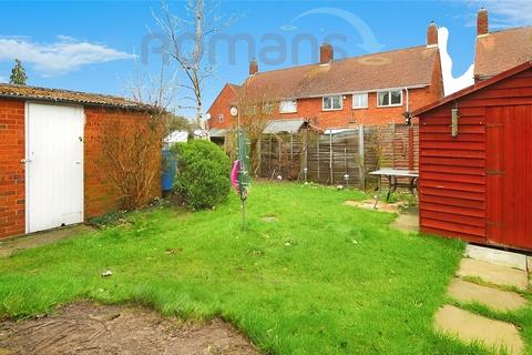 2 bedroom maisonette for sale, Covey Close, Farnborough, Hampshire