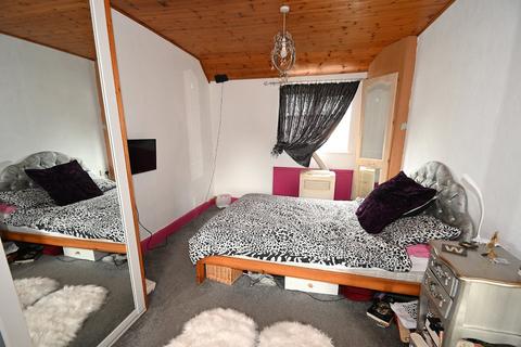 7 Beech Road, Slough, SL3 7DQ