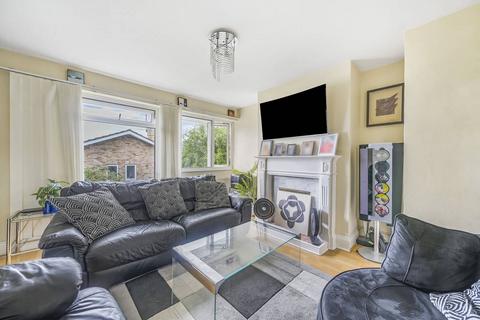 2 bedroom maisonette for sale, Cranleigh Gardens, South Norwood, London, SE25