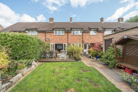 3 bedroom terraced house for sale, Spiceall, Guildford GU3