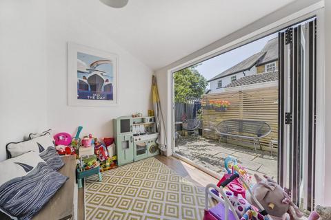 3, Oak Cottages Old Hill, Chislehurst, BR7 5LY