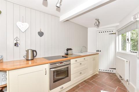 1 bedroom cottage for sale, Canterbury Road, Whitstable, Kent