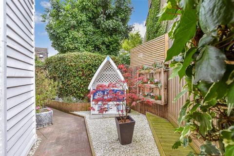 1 bedroom cottage for sale, Canterbury Road, Whitstable, Kent