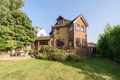 5 bedroom detached house for sale, Henrys Avenue, Woodford Green