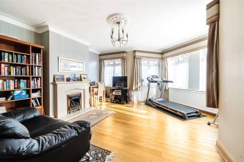 5 bedroom detached house for sale, Henrys Avenue, Woodford Green