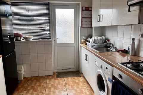 3 bedroom terraced house for sale, Goodman Park, Slough