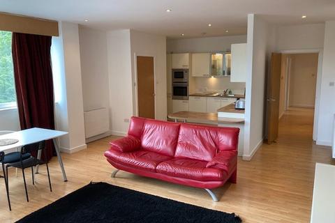 2 bedroom flat to rent, Castlebank Place, Glasgow G11