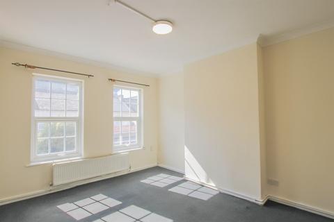 3 bedroom flat to rent, Brent Street, Hendon, NW4