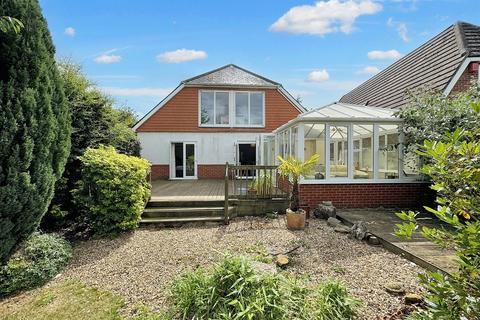 6 bedroom detached bungalow for sale, Bearwood