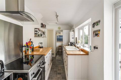 4 bedroom semi-detached house for sale, Broadway Road, Toddington, Gloucestershire, GL54