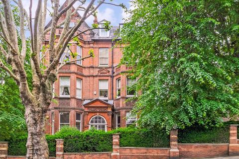 3 bedroom apartment for sale, Lyndhurst Gardens, Hampstead