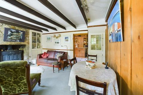 1, Ivydene Chapel Row, Tremar Coombe, Liskeard, PL14 5EY
