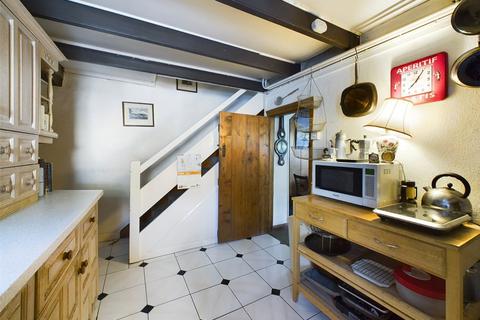 1, Ivydene Chapel Row, Tremar Coombe, Liskeard, PL14 5EY