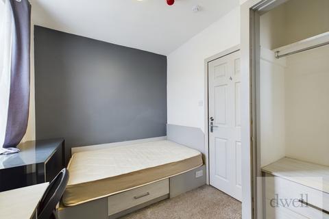 undefined, Talbot Mount, Burley, Leeds, LS4