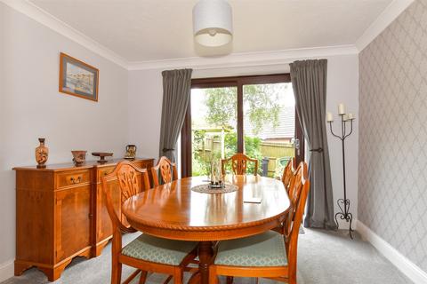 4 bedroom detached house for sale, Forestdale Road, Chatham, Kent