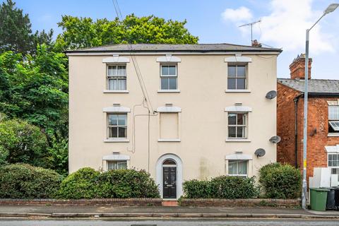 1 Chestnut Walk, Worcester, WR1 1PP
