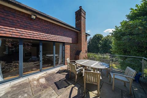 5 bedroom detached house for sale, Stoatley Rise, Haslemere