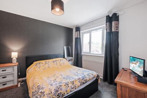 25 Chandlers Close, Redditch, B97 5HU