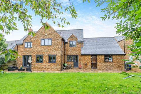 4 bedroom detached house for sale, Banbury Lane Thorpe Mandeville Banbury, Oxfordshire, OX17 2EX