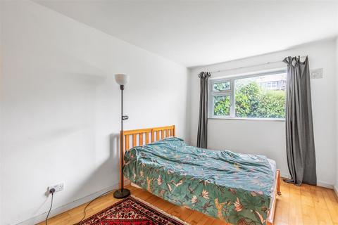 2 bedroom maisonette for sale, Glentham Road, Barnes, London, SW13